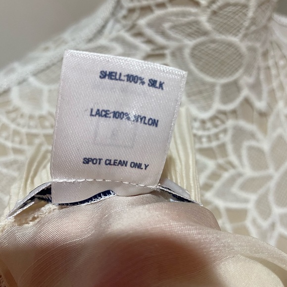 SOLD Oscar de la Renta Ruffle top 6 ASO Gossip - Picture 7 of 14